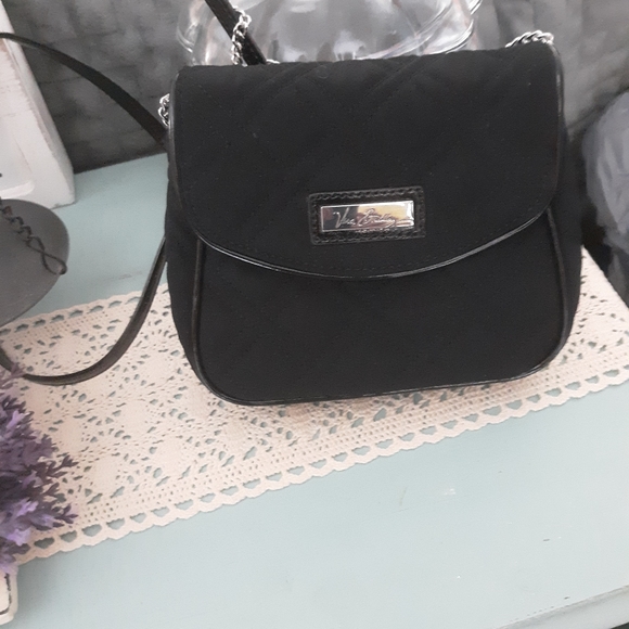 Vera Bradley crossbody - Picture 1 of 4